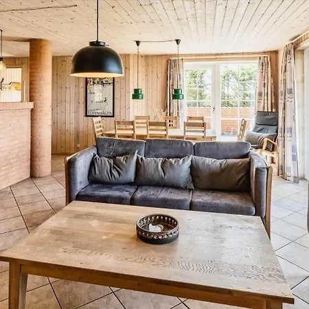 Ve198-vejers-strand-nordvej-19 *